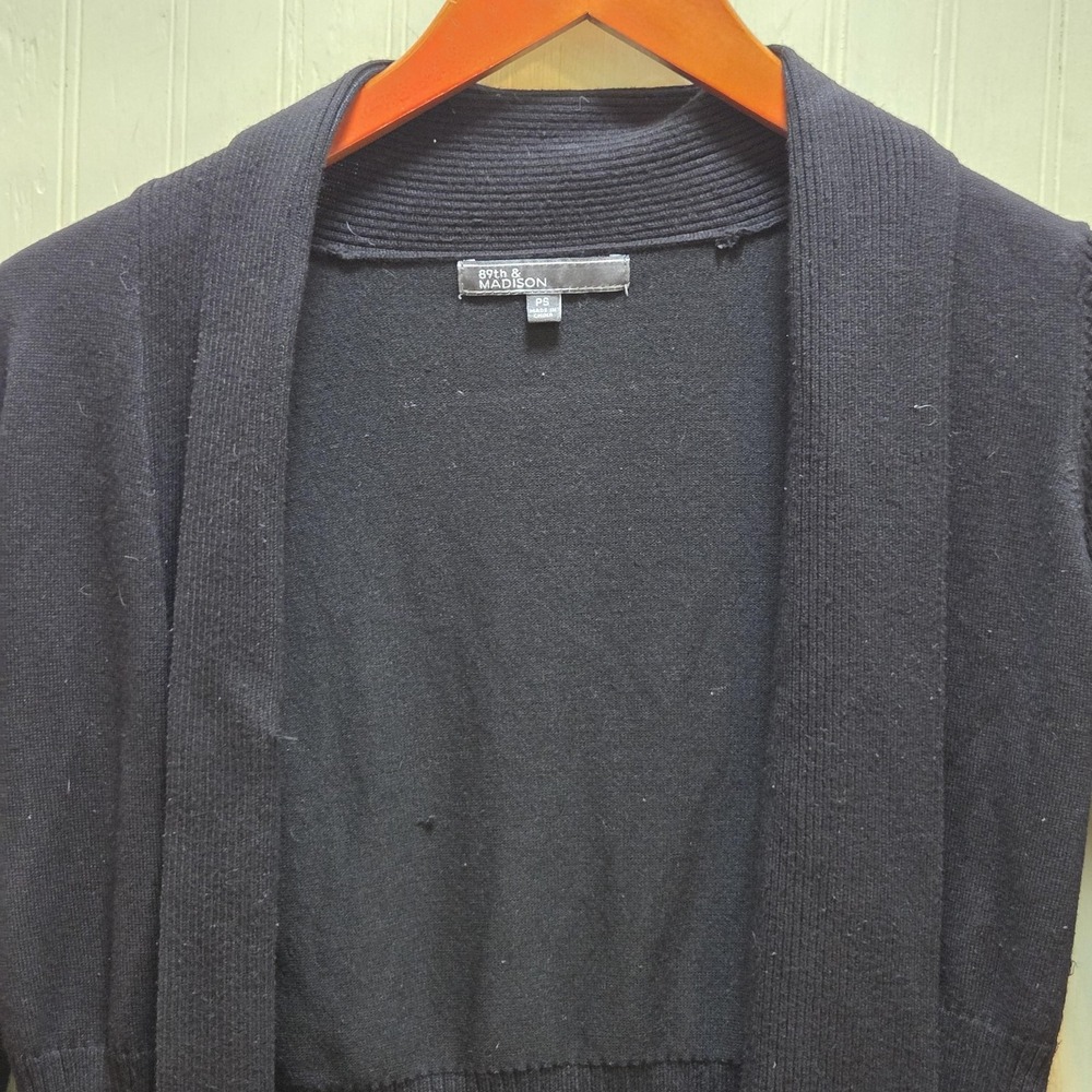 89th & Madison Cardigan Sweater Womens Petite Small Black Open Front Button Cuff